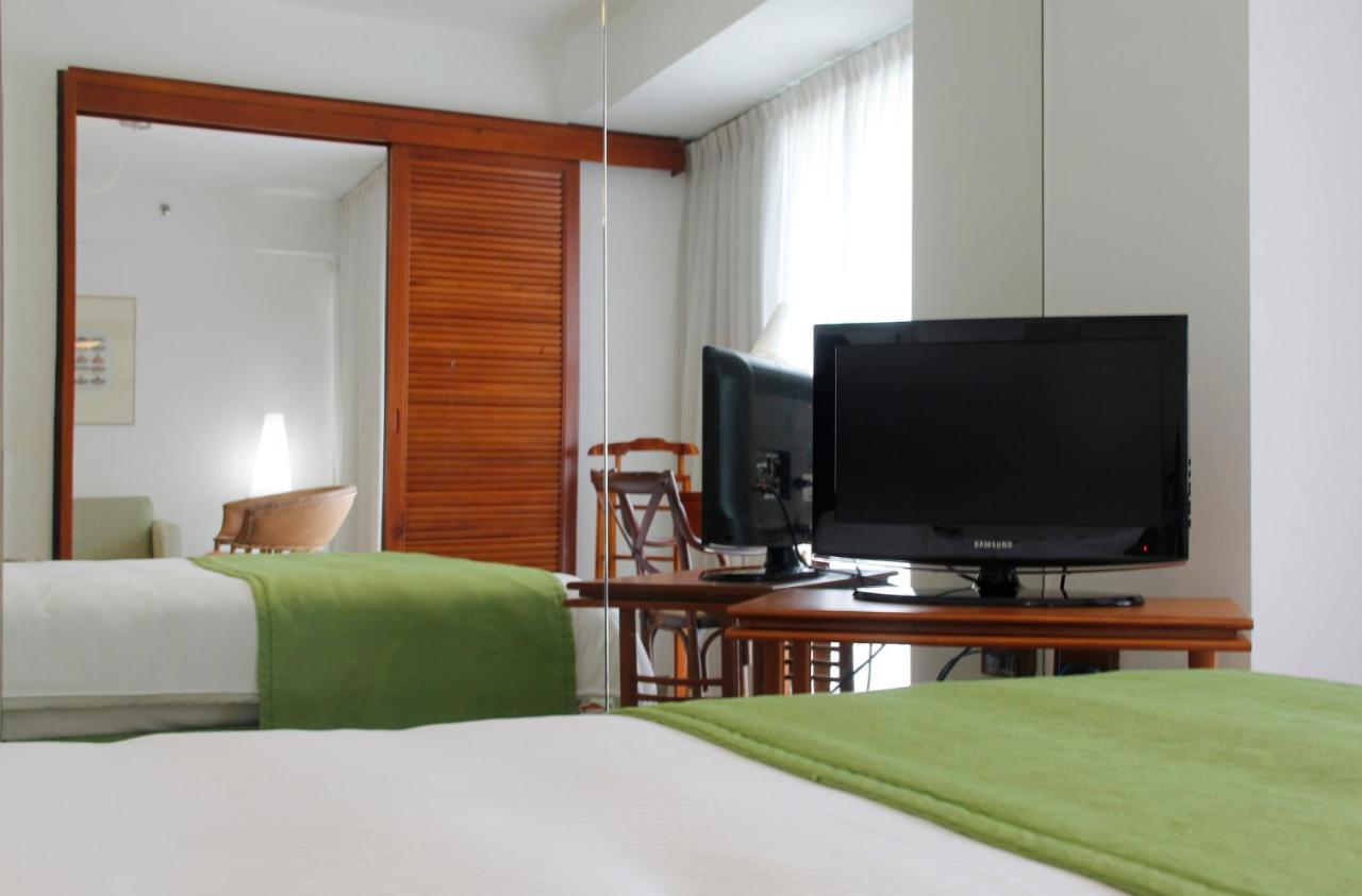 Hotel Altamira Suites Каракас Екстериор снимка