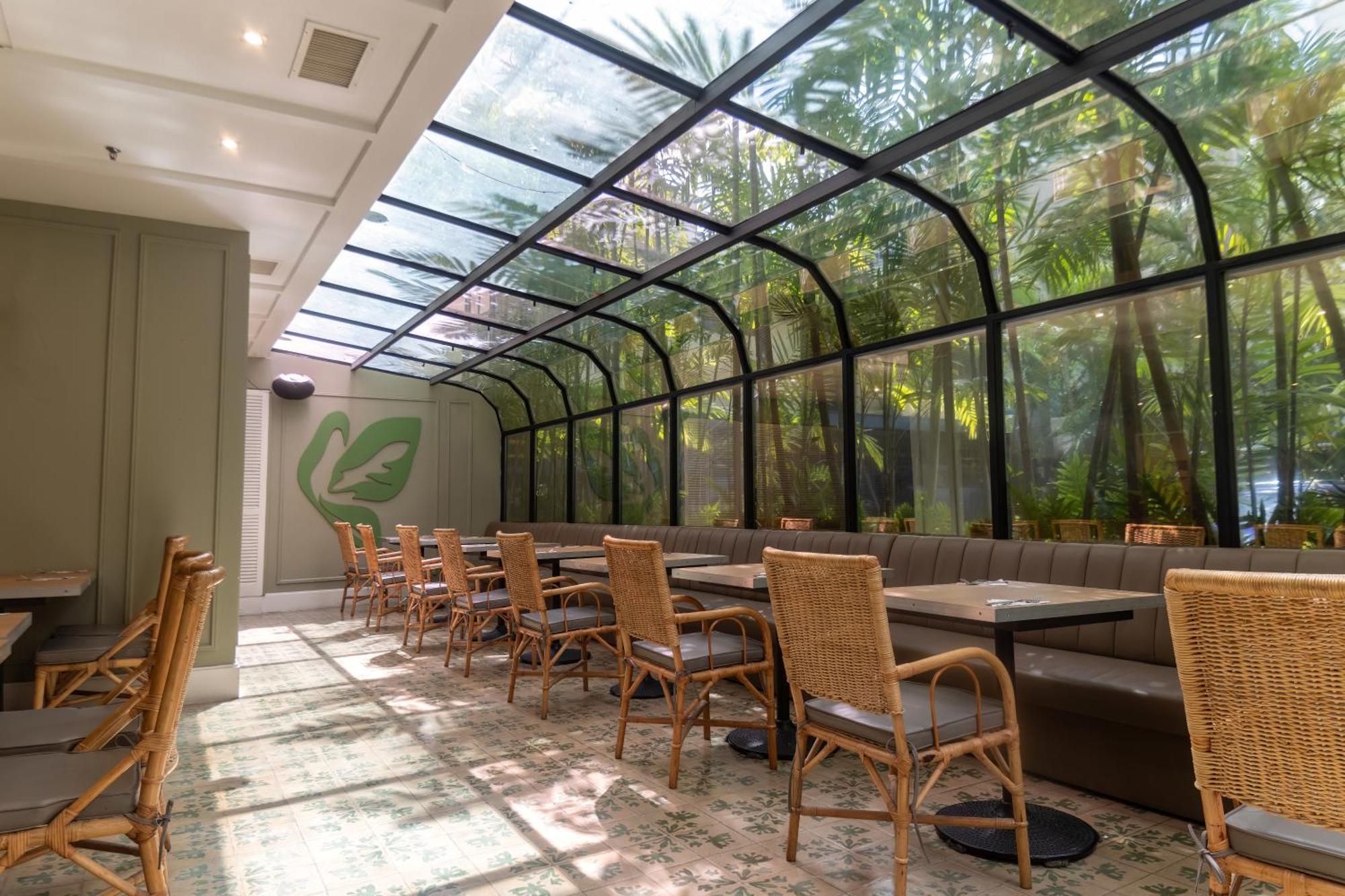 Hotel Altamira Suites Каракас Екстериор снимка