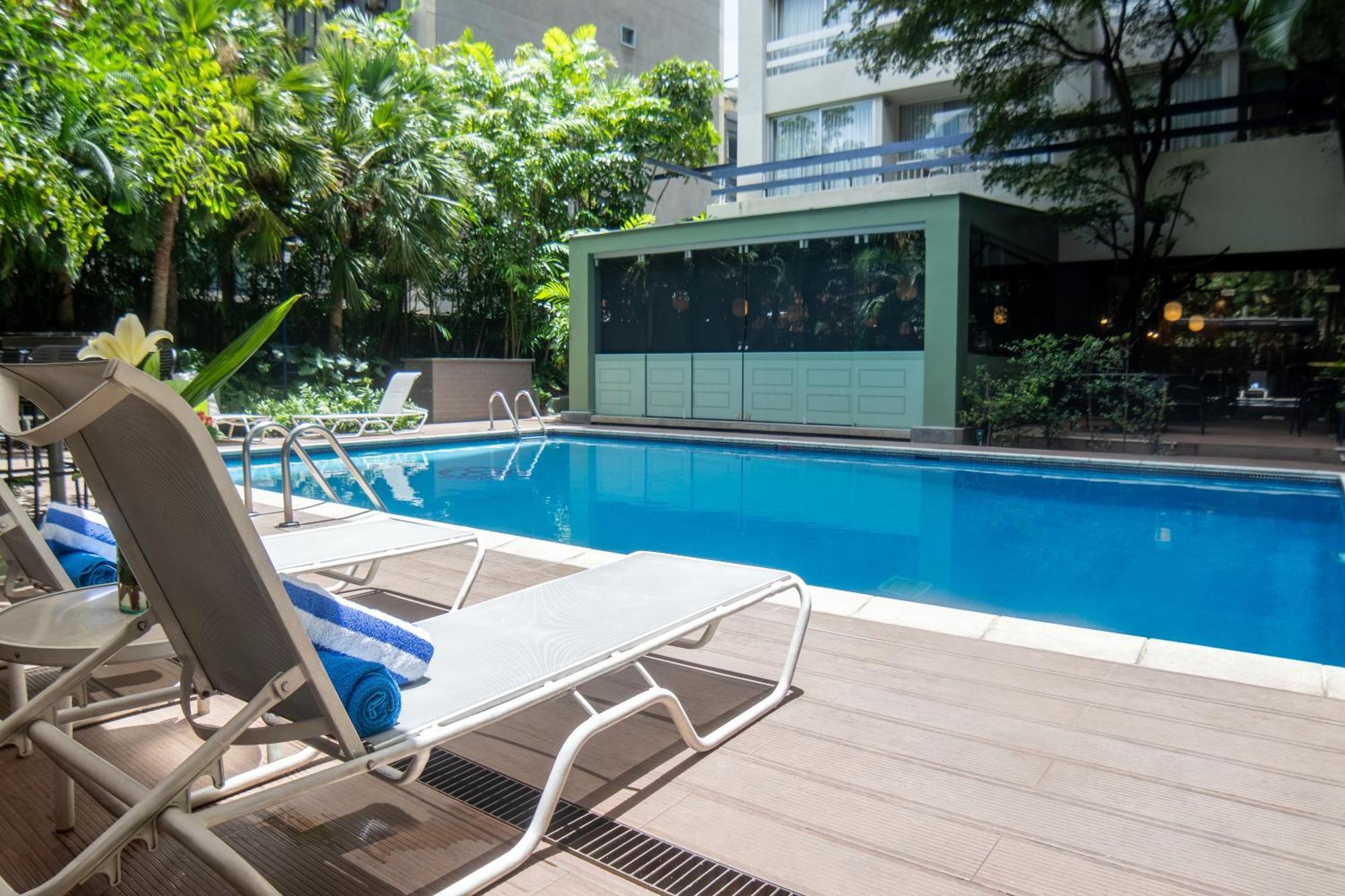Hotel Altamira Suites Каракас Екстериор снимка