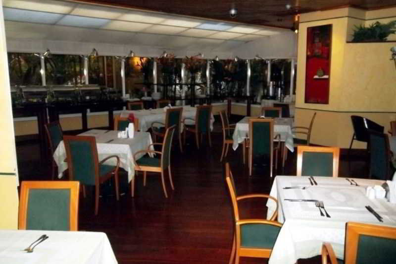 Hotel Altamira Suites Каракас Екстериор снимка