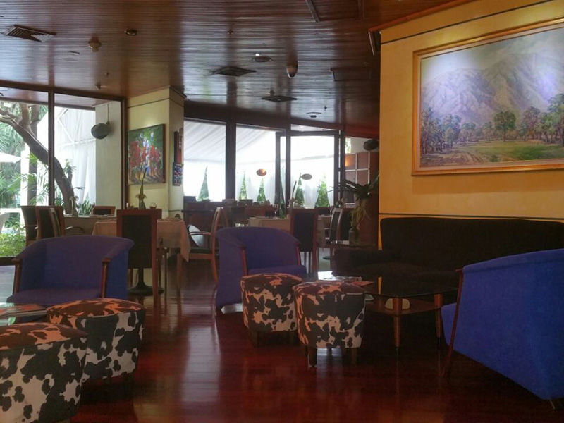 Hotel Altamira Suites Каракас Екстериор снимка